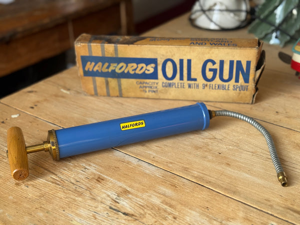 70's HALFORDS Oil Gun